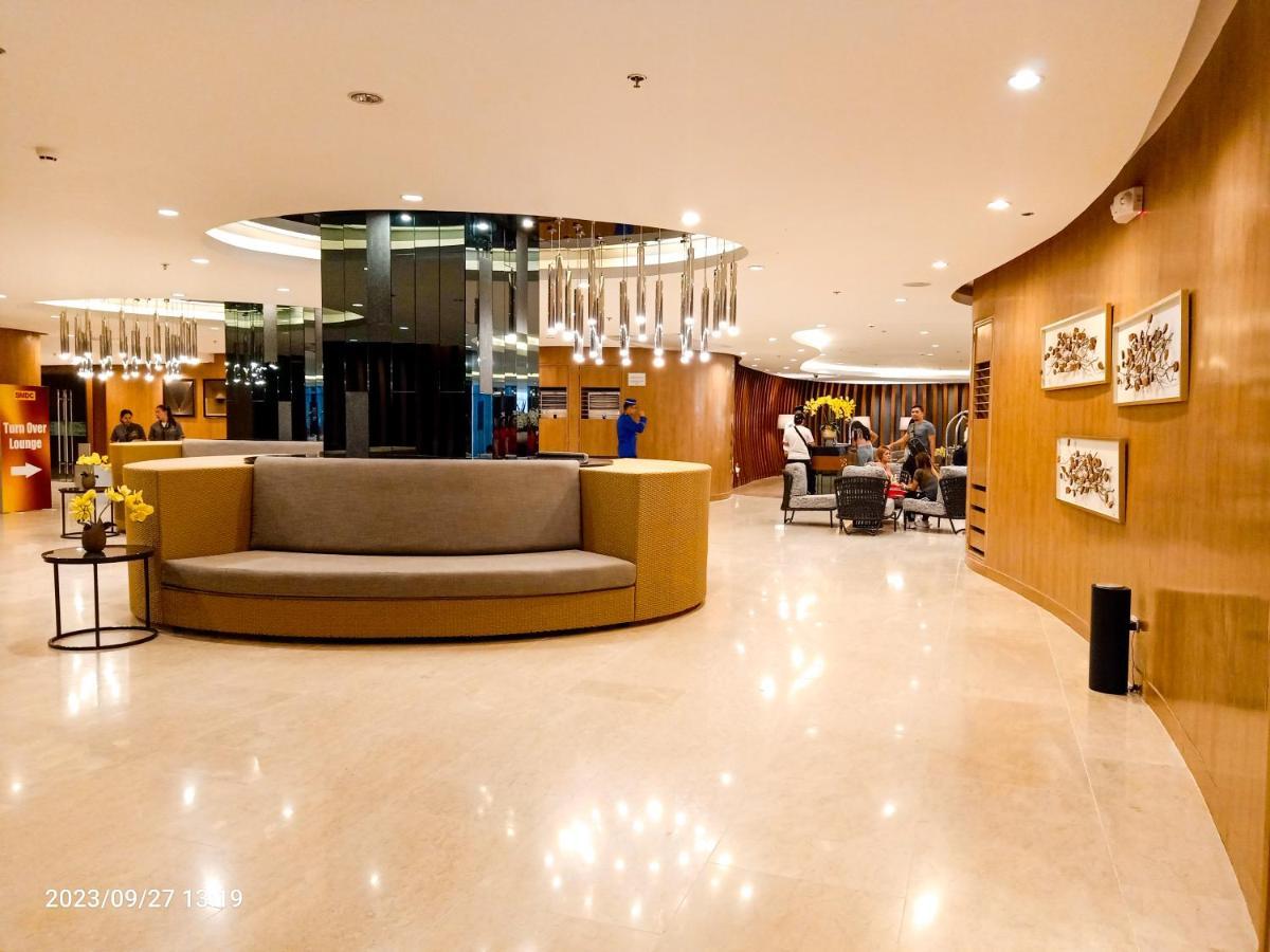 Shore 2 Residences 1Br Deluxe Room In Moa Complex Маніла Екстер'єр фото