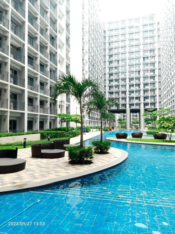 Shore 2 Residences 1Br Deluxe Room In Moa Complex Маніла Екстер'єр фото