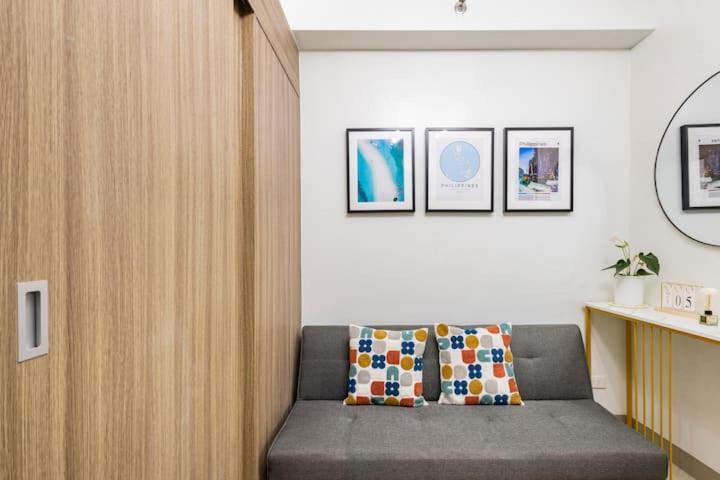 Shore 2 Residences 1Br Deluxe Room In Moa Complex Маніла Екстер'єр фото