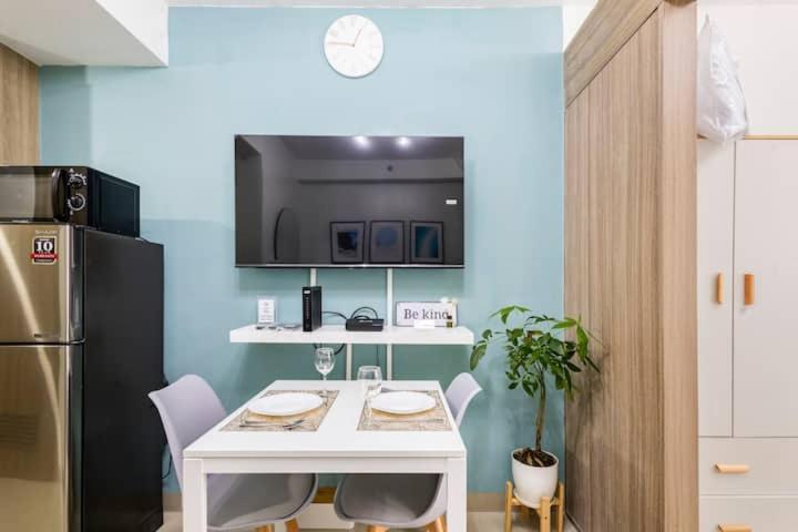 Shore 2 Residences 1Br Deluxe Room In Moa Complex Маніла Екстер'єр фото