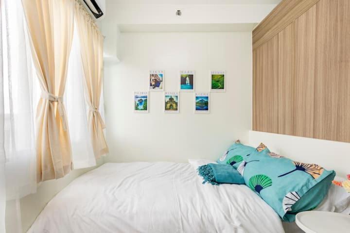Shore 2 Residences 1Br Deluxe Room In Moa Complex Маніла Екстер'єр фото